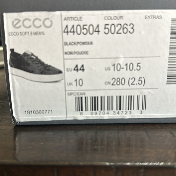 Ecco Men’s Shoes - Picture 2 of 4